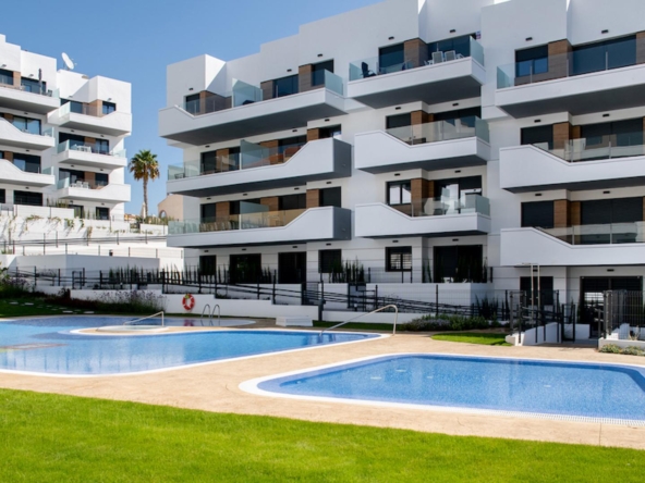 Aire-Residencial-Costa-Blanca-Pool-01